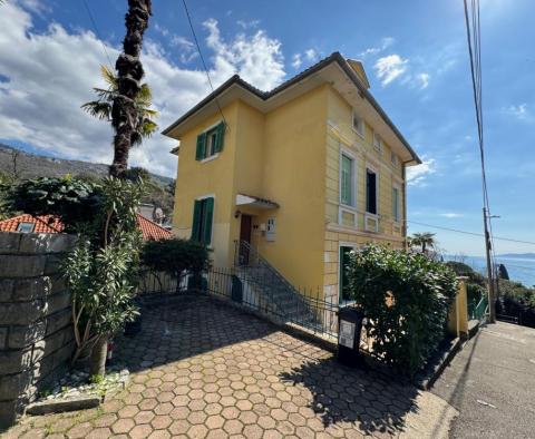 Deux étages supérieurs dans villa austro-hongroise, à 100m de la mer - pic 33