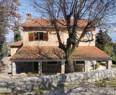 Schönes Haus in Malinska auf der Insel Krk 