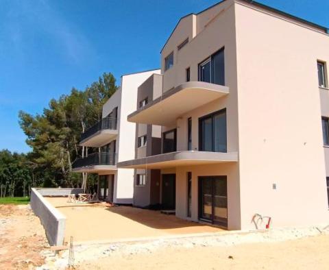 Grand penthouse neuf à Rovinj dans une nouvelle résidence de charme à 1 km de la mer - pic 30