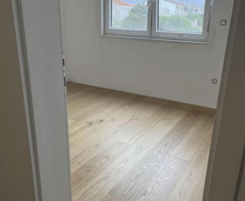 Appartement à Povljana de 125 m². avec une vue fantastique sur la mer ! - pic 11