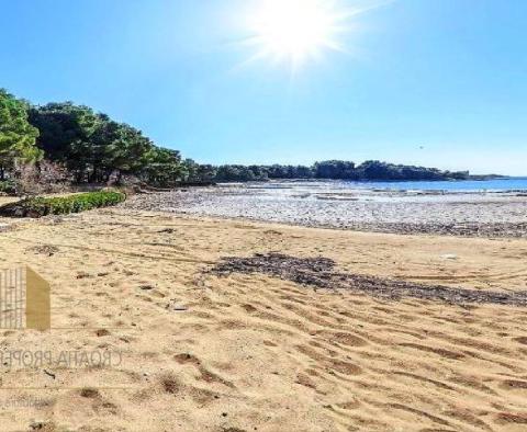 Tolles Investitionsangebot – 11 Grundstücke auf der Insel Vir! - foto 7