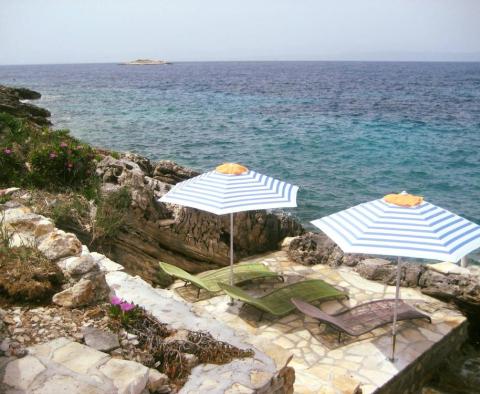 Wonderful villa on Korcula island, 1st row to the sea, with a boat mooring and pool! - pic 85