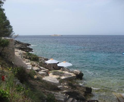 Замечательная вилла на острове Корчула, 1 ряд от моря, с причалом для лодки и бассейном! - фото 89