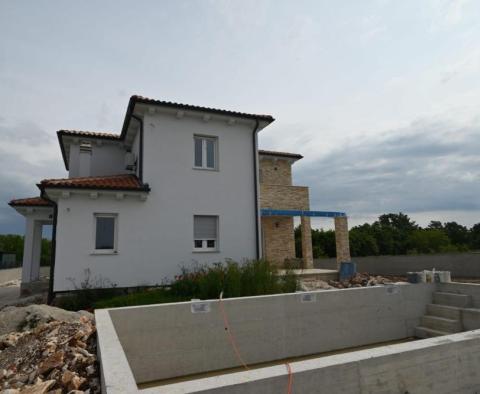 Villa moderne rustique entourée par la nature à Kanfanar, Rovinj 