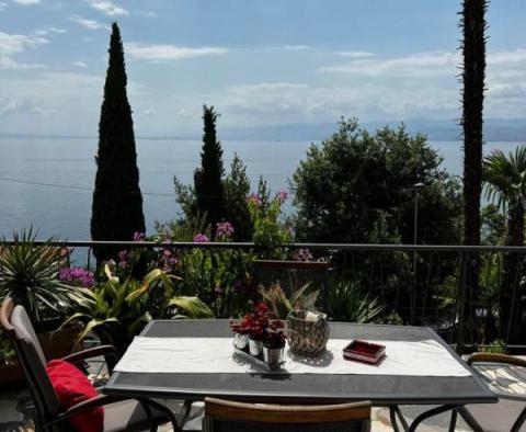 Apartment with a beautiful view of the sea in Opatija - pic 2