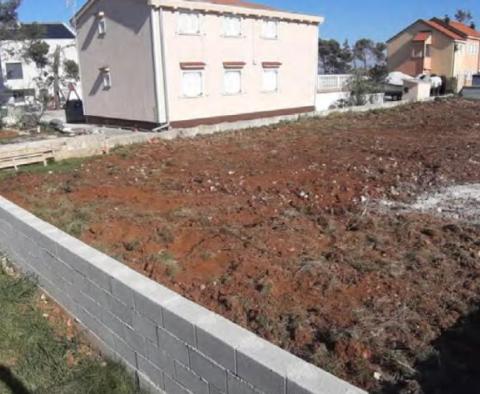 Building land plot in Zadar area, 90m from the sea only - pic 4