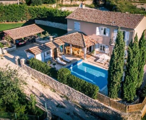 Provence style villa with swimming pool in Svetvinčenat - pic 2