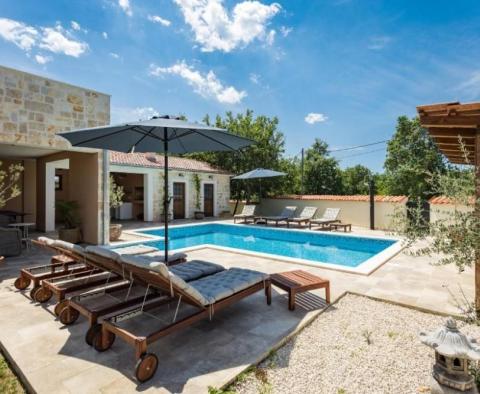 Charmante rustikale Villa mit Swimmingpool in Svetvincenat! - foto 6