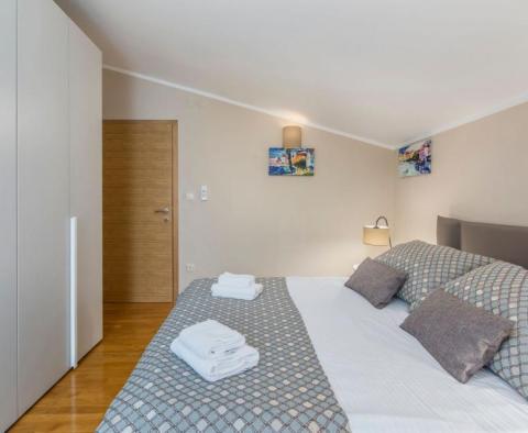 Nieruchomość z 3 apartamentami i basenem na sprzedaż w Mušalež, Poreč - pic 11