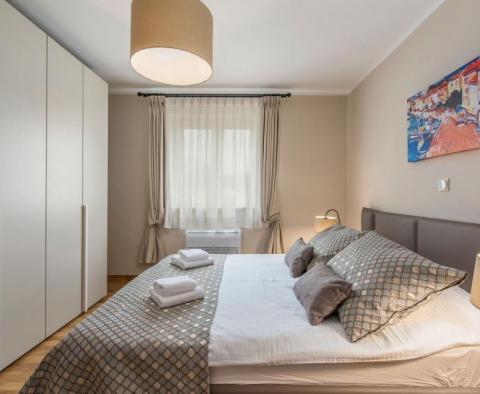 Nieruchomość z 3 apartamentami i basenem na sprzedaż w Mušalež, Poreč - pic 16