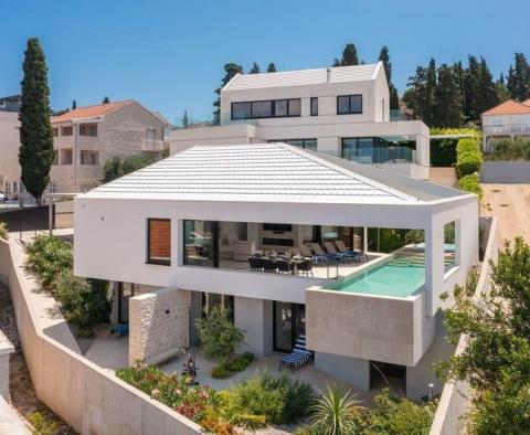 Absolutely stunning ultramodern villa on Brac island, 100m from the sea - pic 24