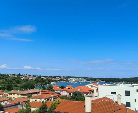 Penthouse apartment in Banjole, Medulin, overlooking the sea and beach - pic 2