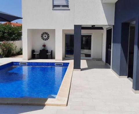 New modern villa with swimming pool in Povljana on Pag peninsula - pic 5