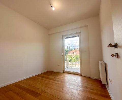 Světlý nový apartmán se 2 ložnicemi v Kantridě, Rijeka, s výhledem na moře - pic 7