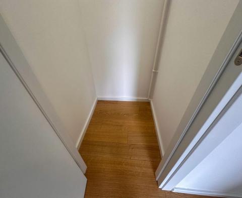 Světlý nový apartmán se 2 ložnicemi v Kantridě, Rijeka, s výhledem na moře - pic 9