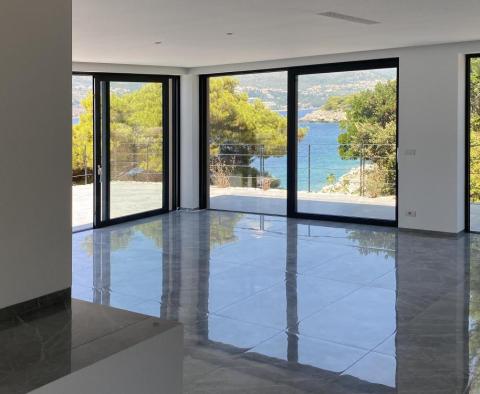 Két modern villa egy elszigetelt szigeten Dubrovnik közelében, amelyek egyetlen villává egyesíthetők 422 m2 felülettel és 5656 m2 földterülettel - pic 30