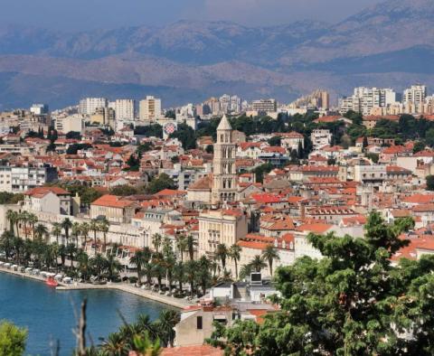 Wohnung in Split zu einem vernünftigen Preis, 500 m vom Meer entfernt 