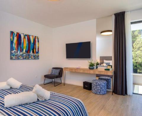 Luxusní vila v malé komunitě luxusních vil v Marina, Trogir - pic 17