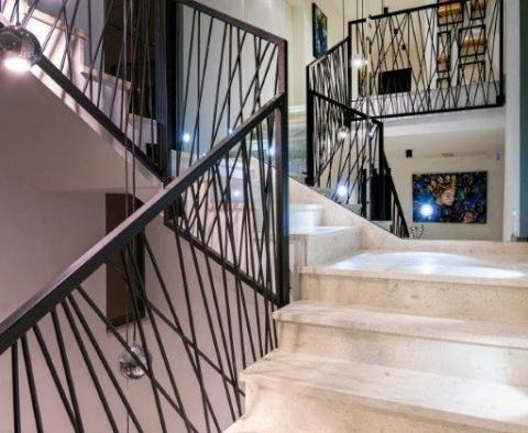 Luxusní vila v malé komunitě luxusních vil v Marina, Trogir - pic 36