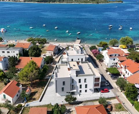 Luxuriöses Penthouse in der Gegend von Vodice in erster Meereslinie am Strand - foto 4