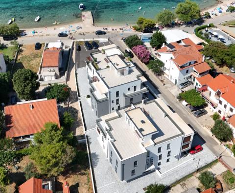 Luxuriöses Penthouse in der Gegend von Vodice in erster Meereslinie am Strand - foto 19