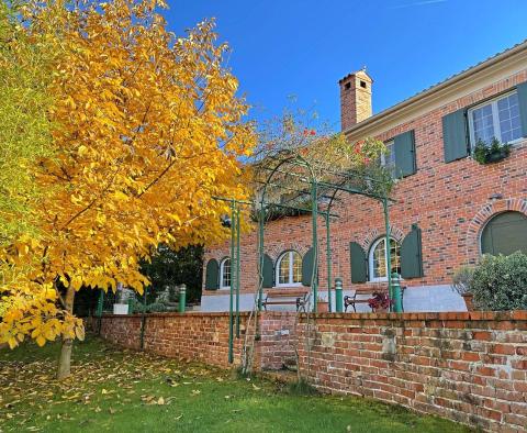 Stone villa in Kanfanar, close to famous Rovinj - pic 9