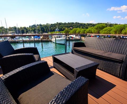 Maison flottante sur la mer, au bord de l'eau, entièrement meublée et équipée ! - pic 2