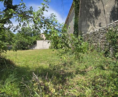 Tolles Investitionsobjekt in Svetveincenat - Steinhaus mit großem Garten - foto 25