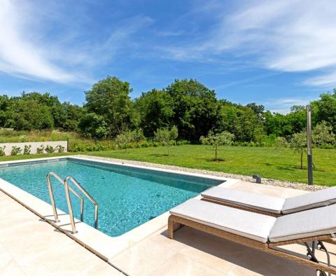 Villa de style méditerranéen avec piscine à Labin-Rabac, à vendre - pic 3