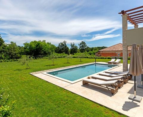 Villa de style méditerranéen avec piscine à Labin-Rabac, à vendre - pic 10