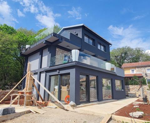 A unique detached villa with a swimming pool in Vrbnik-Dobrinj area - pic 3