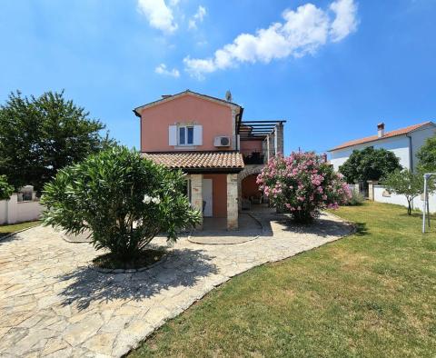 Moderne Villa mit Pool im traditionellen Design in Marcana - foto 78