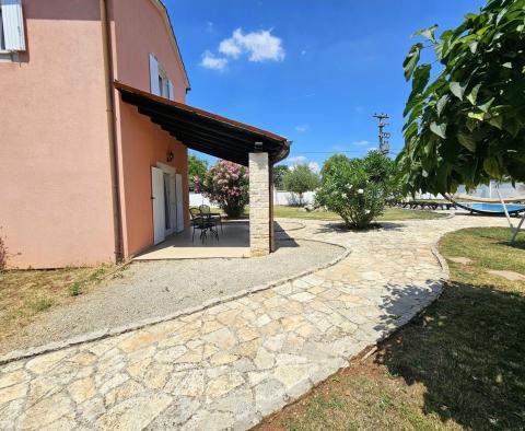 Moderne Villa mit Pool im traditionellen Design in Marcana - foto 79