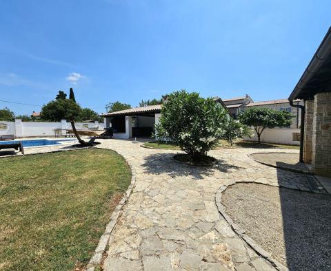 Moderne Villa mit Pool im traditionellen Design in Marcana - foto 81