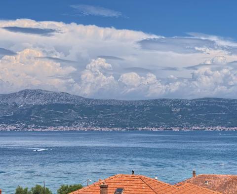 Magnifique penthouse à Slatine, Ciovo, à 100m de la mer seulement - pic 19