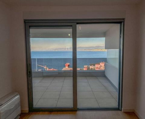 Appartements dans un immeuble neuf avec vue mer, piscine partagée, garage à Opatija - pic 15