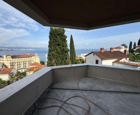 Penthouse luxueux au centre d'Opatija, emplacement privé et piscine sur le toit, à seulement 200 m de la mer - pic 25