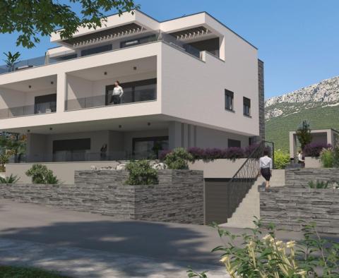 Geräumige neue Wohnung mit Garten in Kastela - foto 5