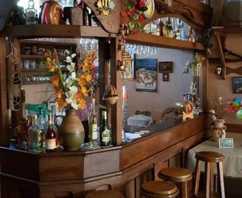 Gästehaus mit 10 Wohneinheiten und einer Taverne in Novi Vinodolski - foto 8