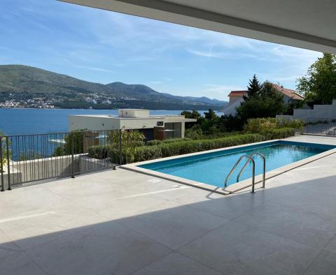 Wonderful modern 2d line villa on Ciovo peninsula - pic 23