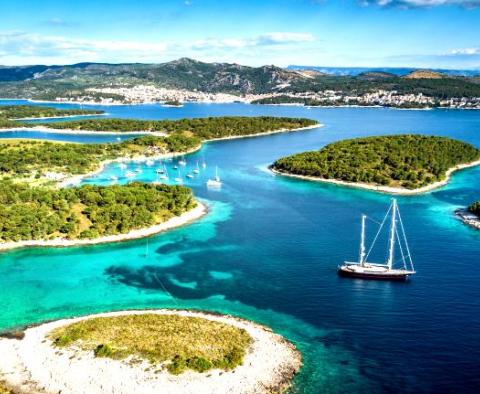 Île à vendre dans la région de Kvarner - absolument unique ! 