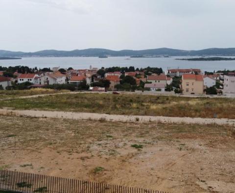 Modern villa tengerre néző kilátással Zadar közelében, távoli kilátással a tengerre - pic 3