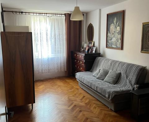 Wyjątkowy apartament w pierwszej linii zabudowy w Porec! - pic 25