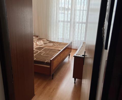 Wyjątkowy apartament w pierwszej linii zabudowy w Porec! - pic 28