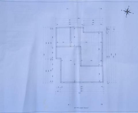 Участок под застройку площадью 9000 м2 в районе Рупа (Матулджи), с разрешением на строительство зала и коммерческого жилого здания. - фото 56