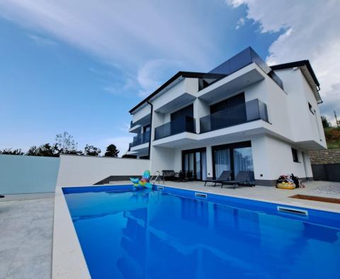 Villa de luxe avec deux appartements, deux piscines et vue sur la mer à Lovran - pic 3