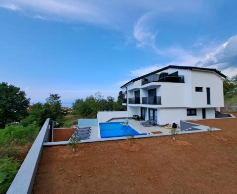 Villa de luxe avec deux appartements, deux piscines et vue sur la mer à Lovran - pic 38