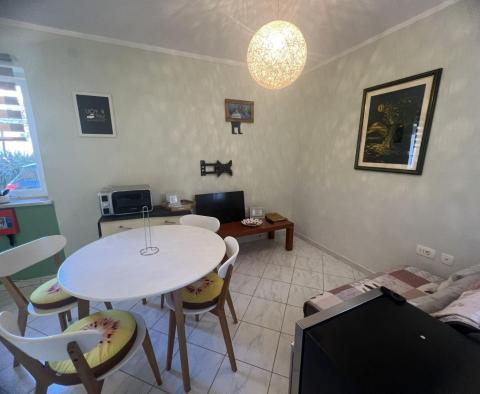 Dom z trzema apartamentami 150 metrów od morza - pic 29