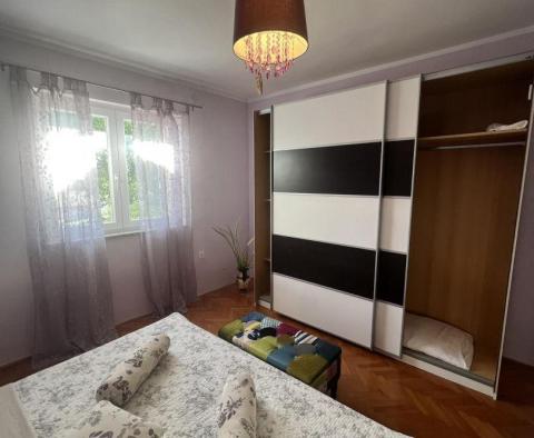 Dom z trzema apartamentami 150 metrów od morza - pic 32