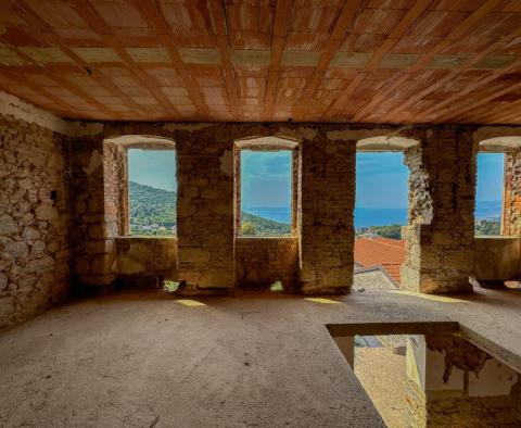 House over Opatija - grand investment! - pic 7